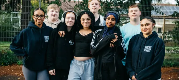 3V2a1057photoshop Reedit