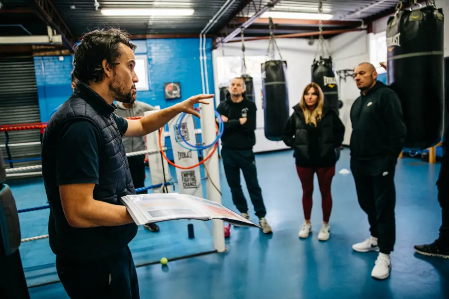 3V2a3119photoshop Reedit