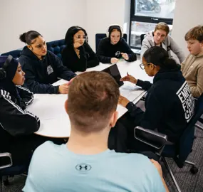 3V2a1258photoshop Reedit