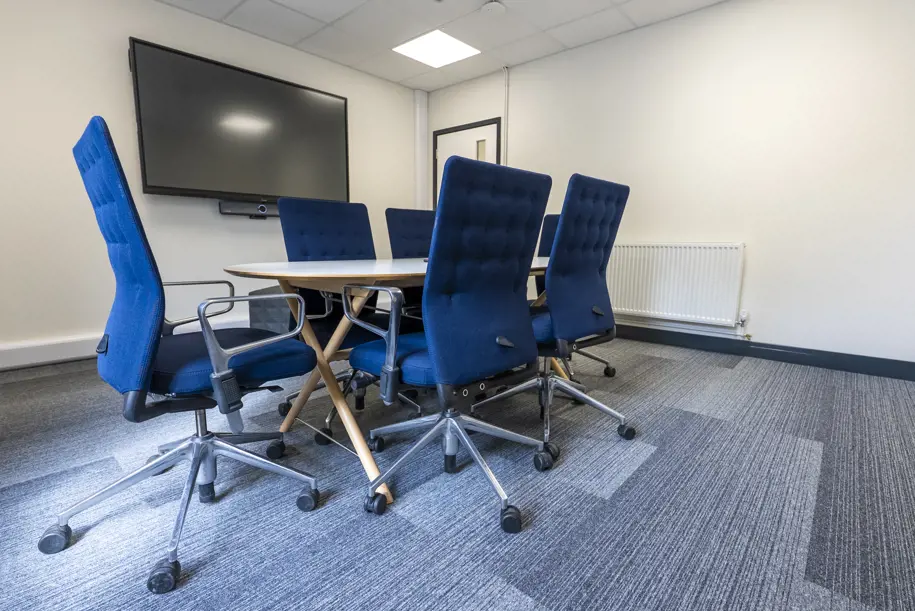 LEISURE EMPIRE FIGHTING CHANCE Bristol Sep25dsc05586