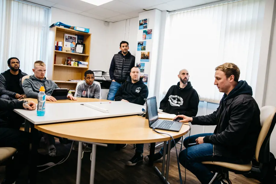 3V2a3399photoshop Reedit