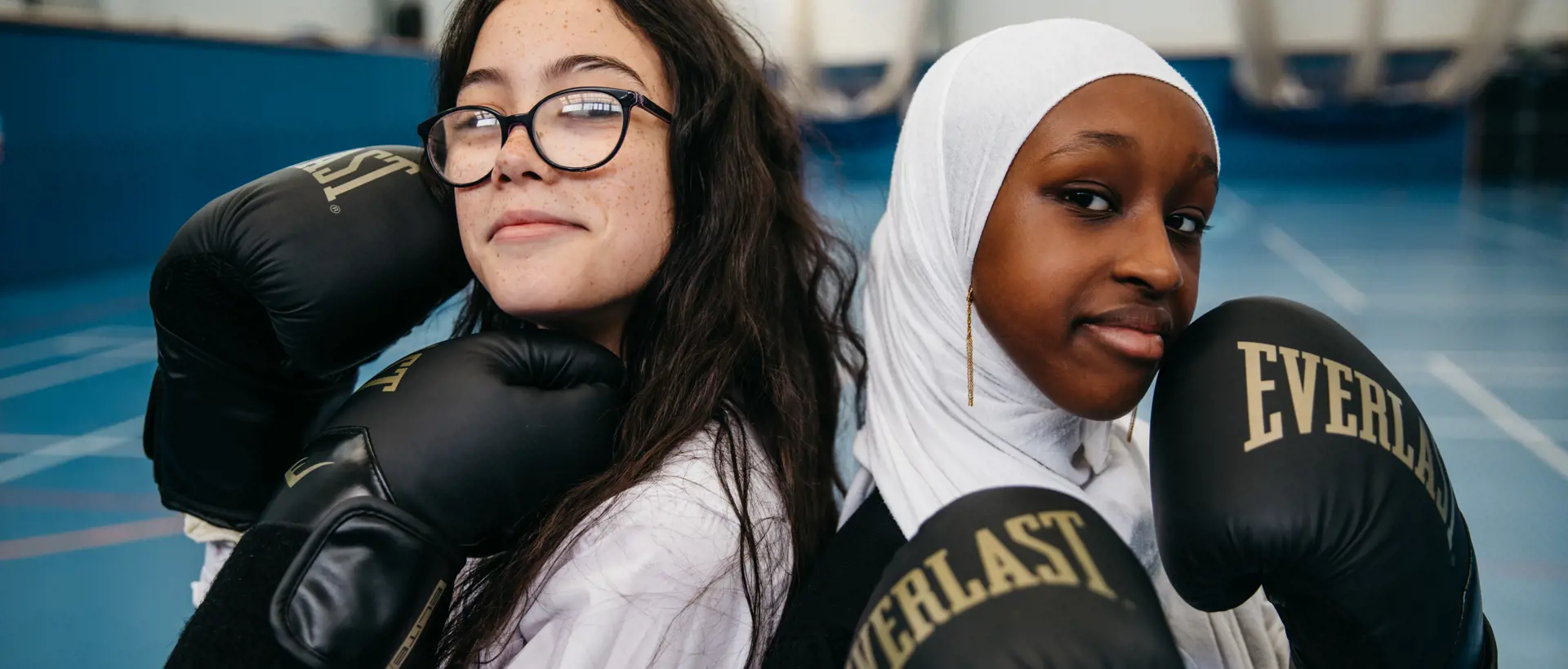 3V2a1115photoshop Reedit Hero