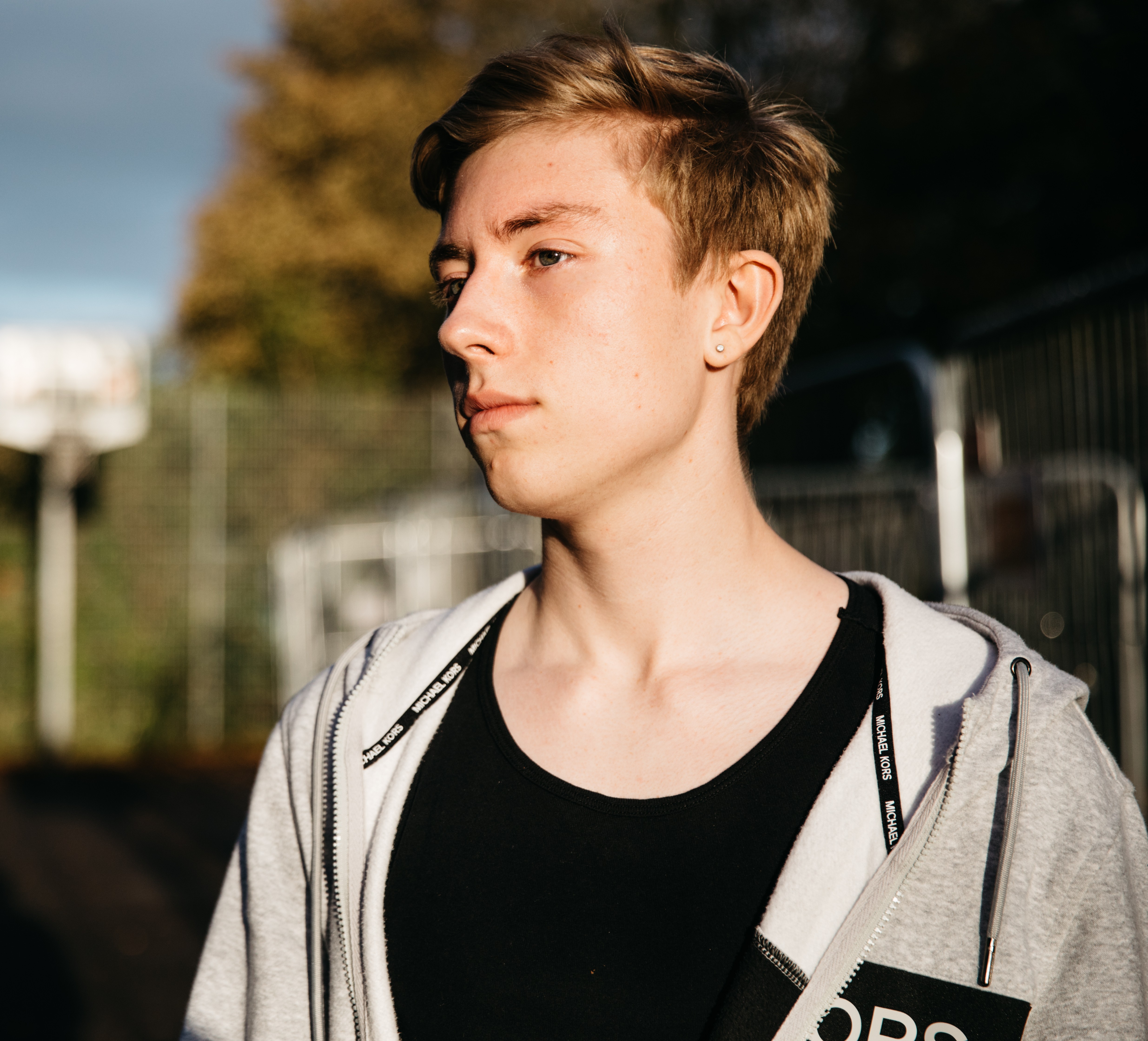 3V2a0992photoshop Reedit (1)