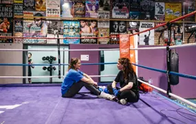 3O0a7296photoshop Reedit Courtney (1)