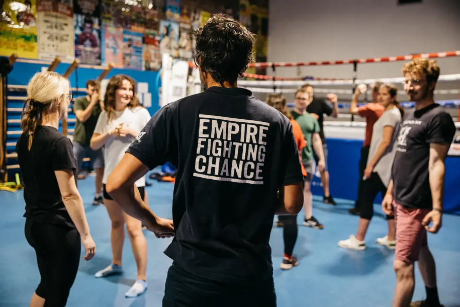 3V2a2180photoshop Reedit