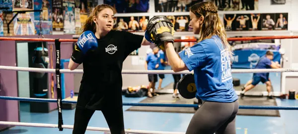 3O0a7173photoshop Reedit Courtney