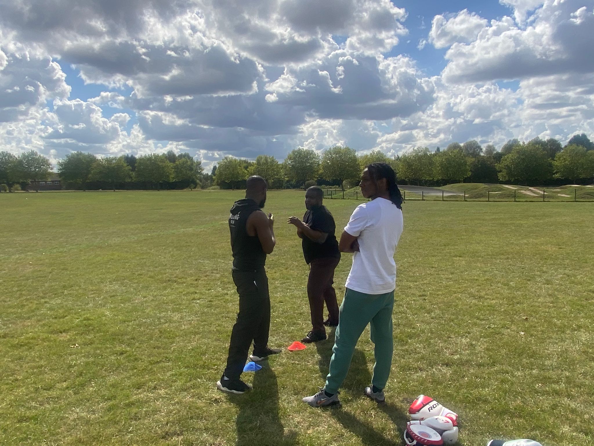 PHOTO 2025 09 17 16 08 388